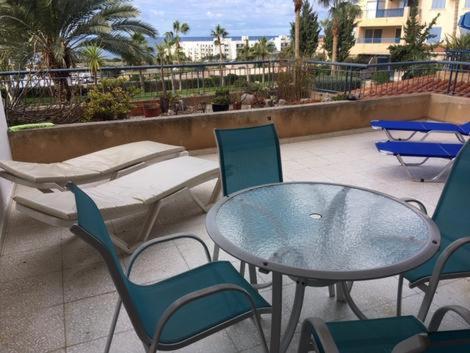 King'S Palace - Spacious 2 Bed, 2 Bath With Sea And Pool Views Paphos Extérieur photo