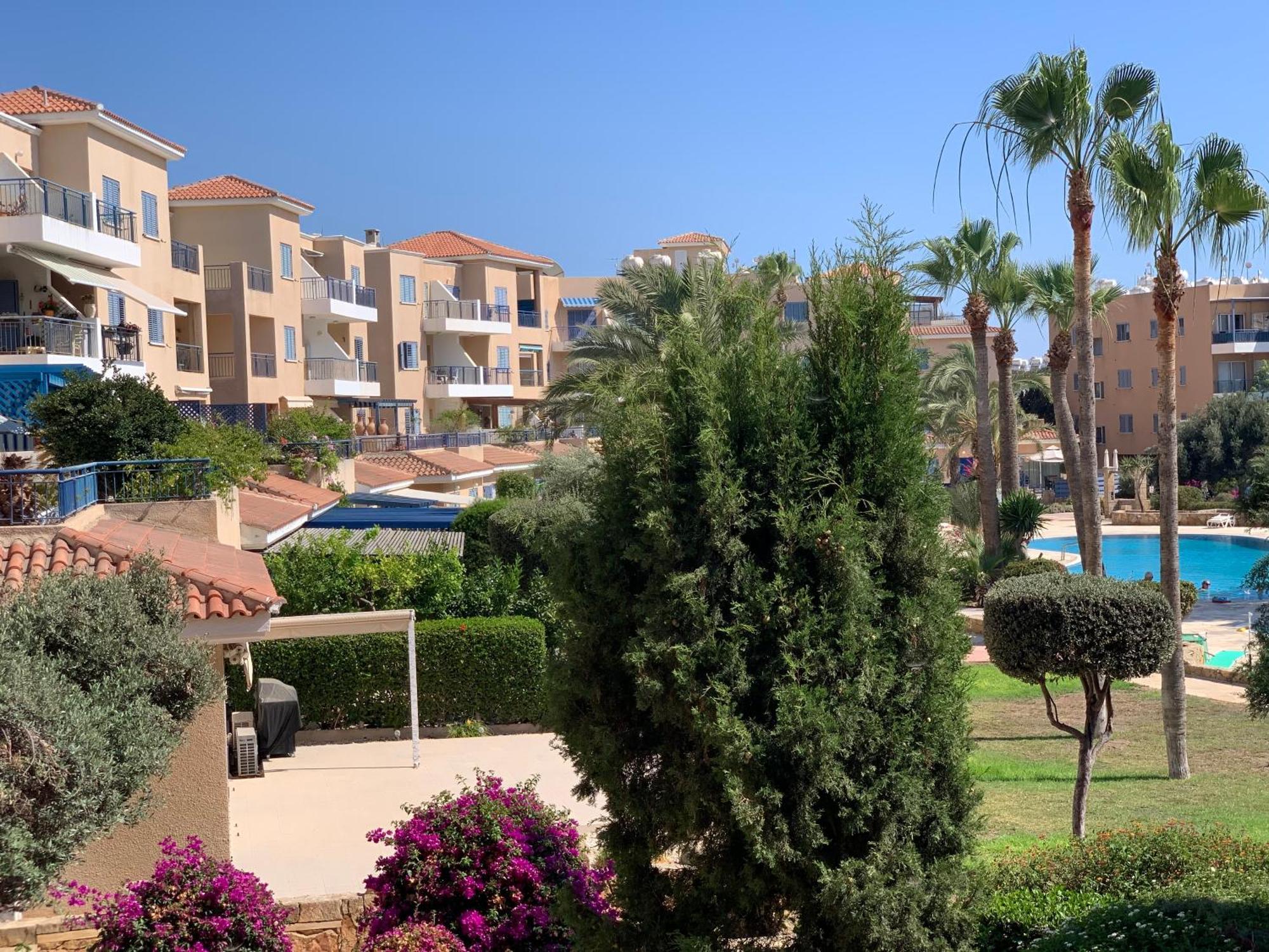 Appartement King'S Palace - Spacious 2 Bed, 2 Bath With Sea And Pool Views à Paphos Extérieur photo